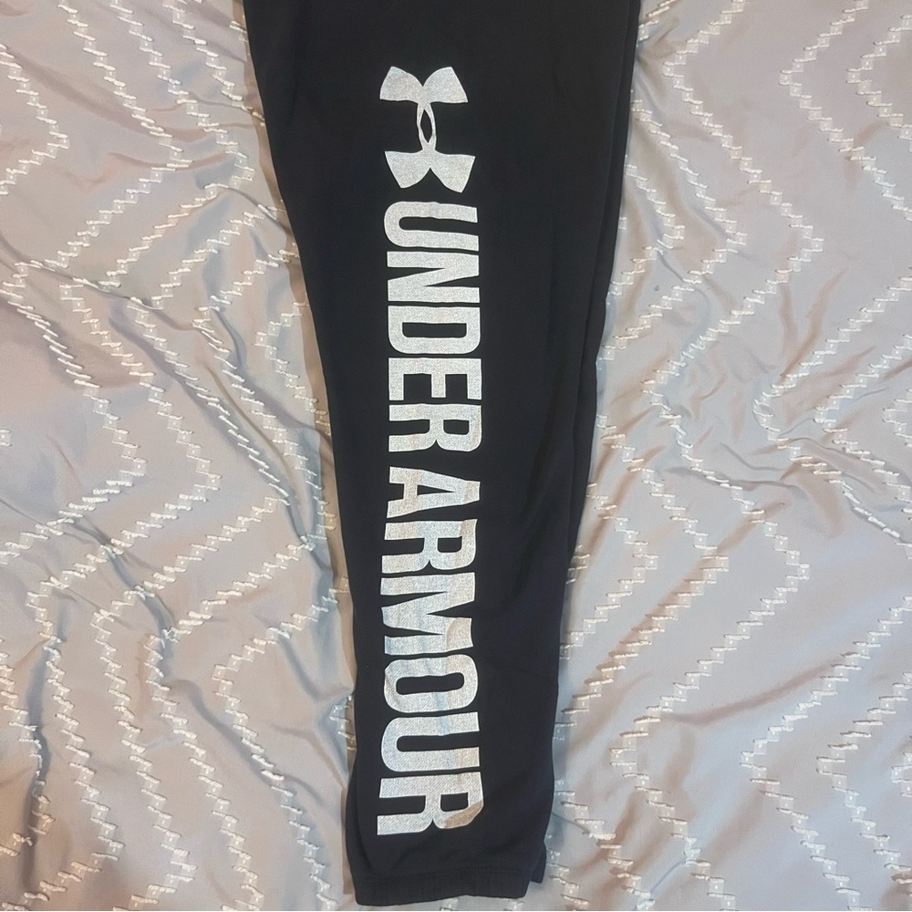 Under Armour Black and White Logo Leggings Large